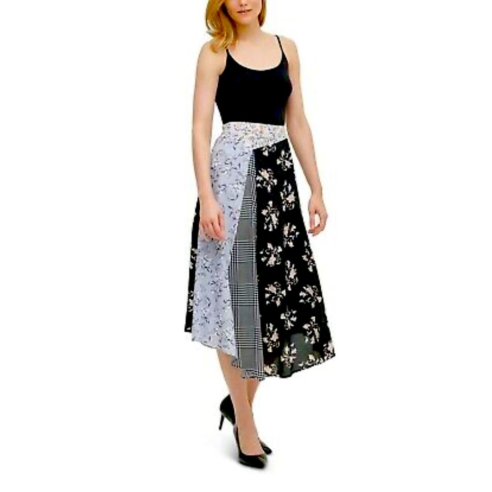 Skirt multi colors black white pattern
